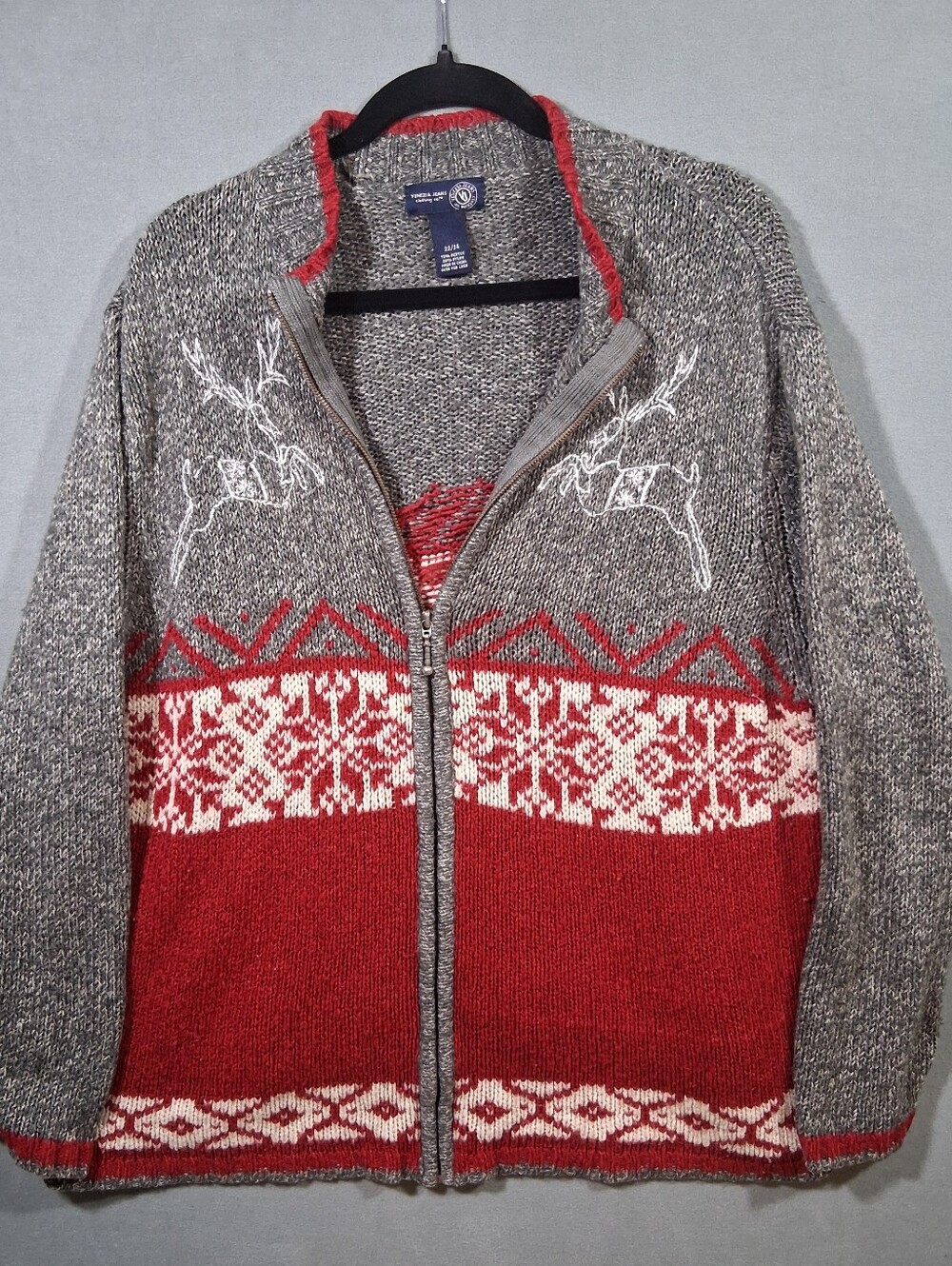 Women's 22/24 Venezia Holiday Cardigan Grey/Red/White Cozy Winter Reindeer